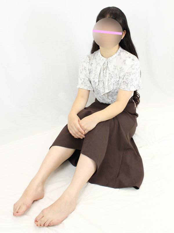 新橋手コキ＆オナクラ 世界のあんぷり亭 えみ
