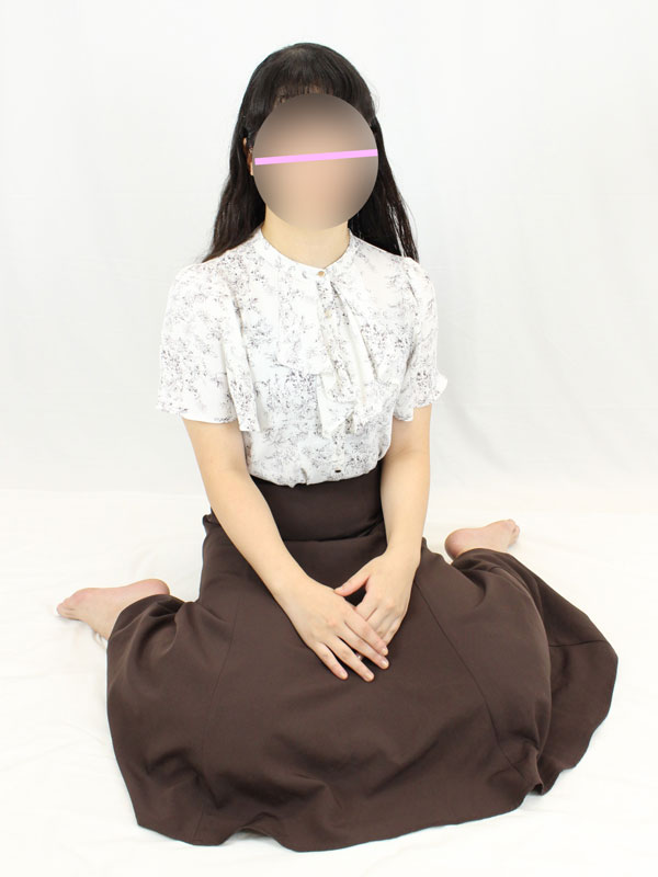 新橋手コキ＆オナクラ 世界のあんぷり亭 えみ